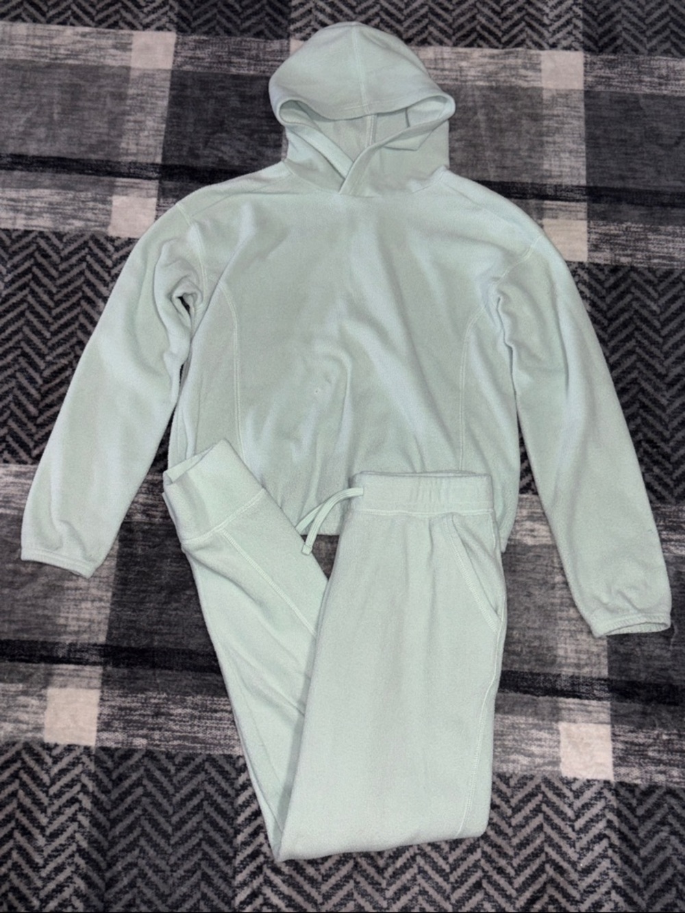 tek gear Pale Mint Green Hoodie & Jogger Set - Kids Cozy Matching Outfit